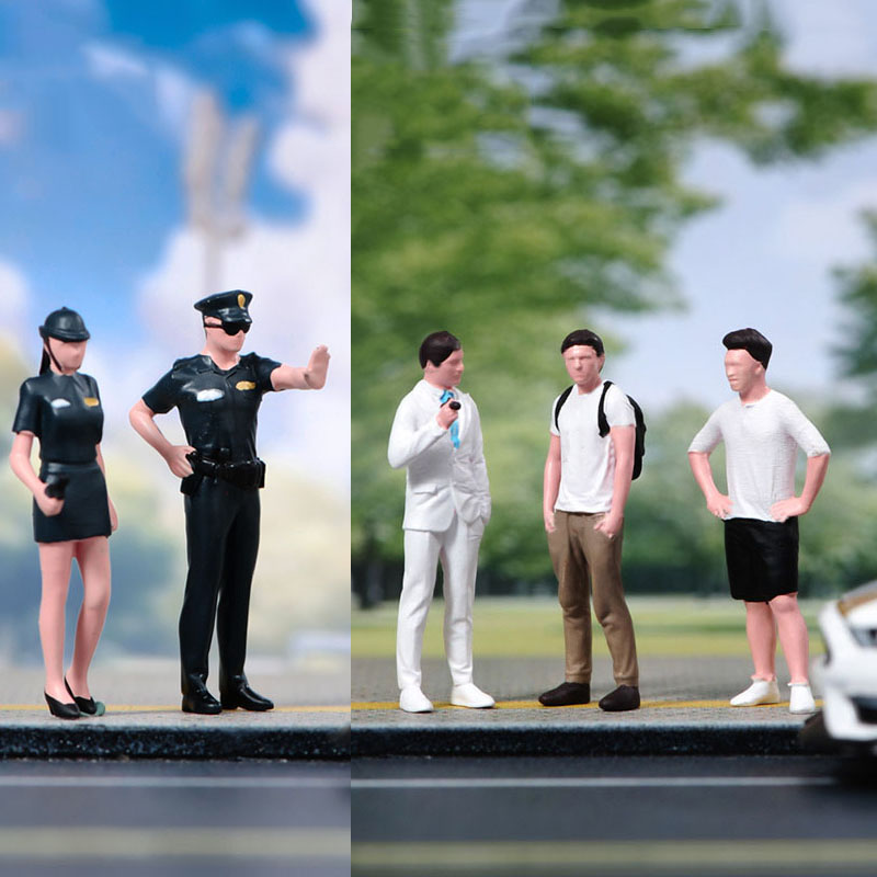 Photography Award - Miniatures 1/64 Traffic Police Talking Walking